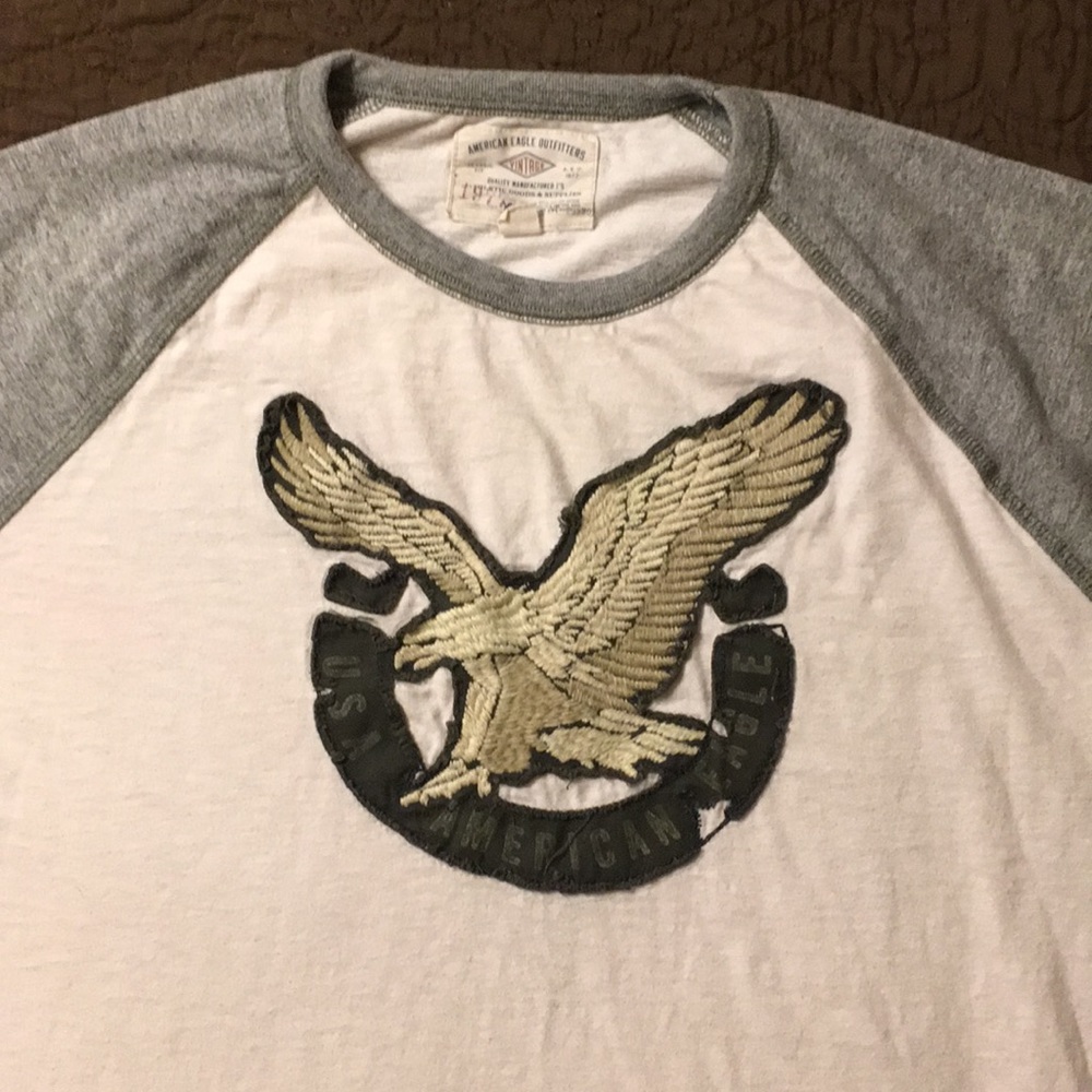 American Eagle long sleeve shirt